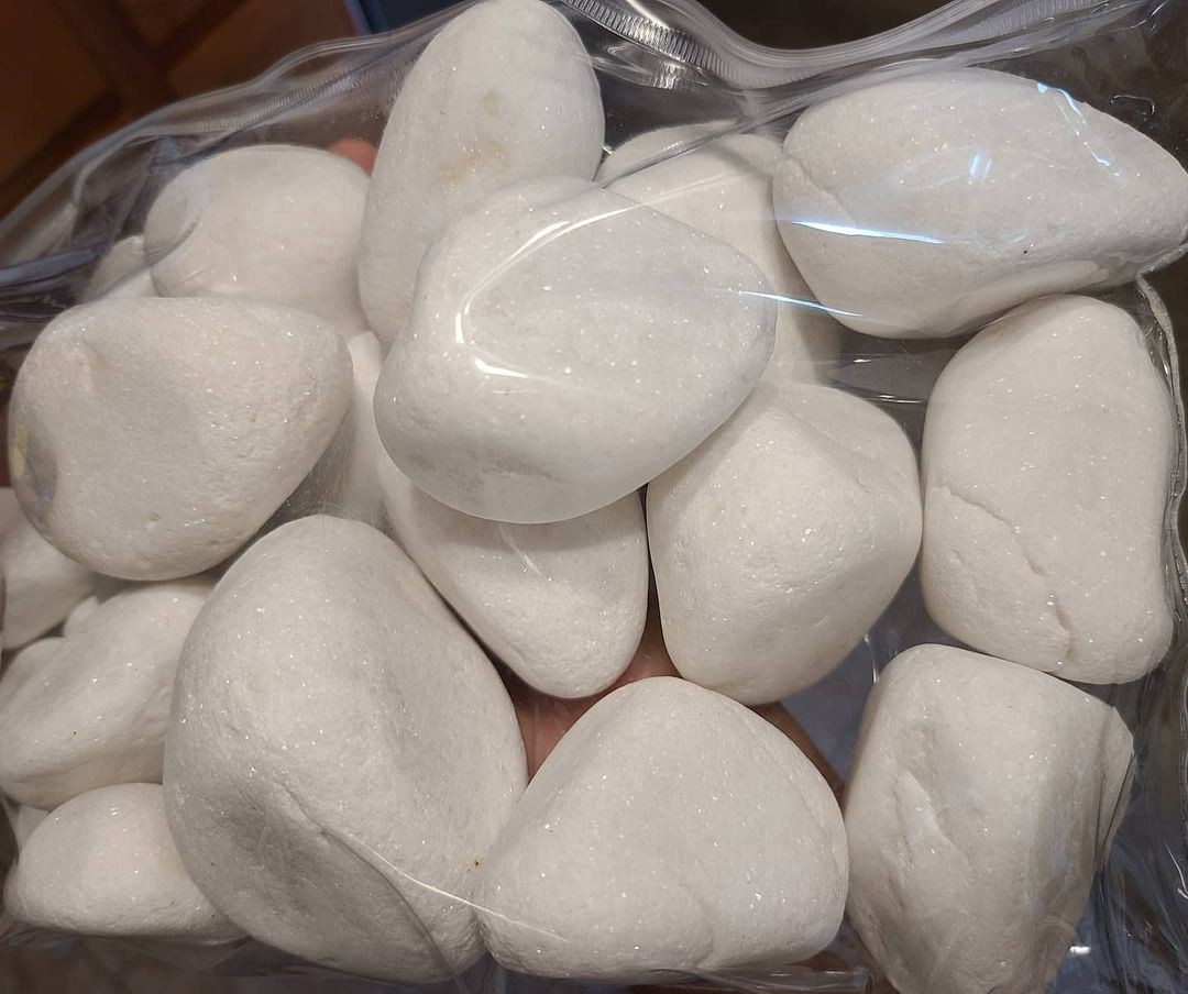 Pure White Quartz Pebbles