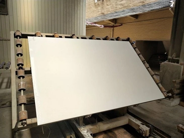 Engineered-Pure-White-Artificial-Stone-Marble-Slab-for-Countertops-Wall-Tile-Floor-Tiles.webp (1)(001)