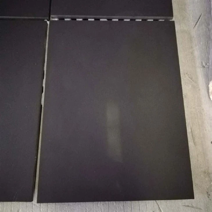 Absolute-Black-Granite-for-Kitchen-Bathroom-Slab-Tile.webp (3)(001)